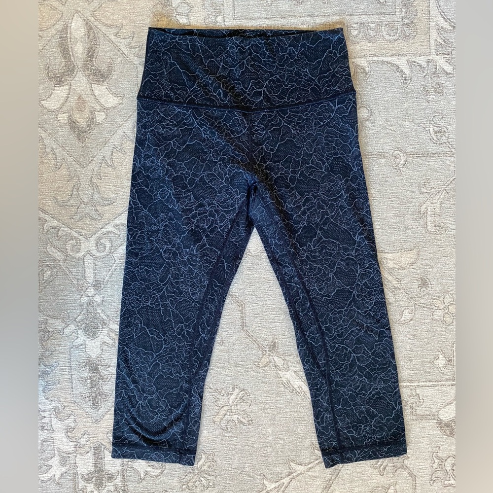 Lululemon Align Crop 19”